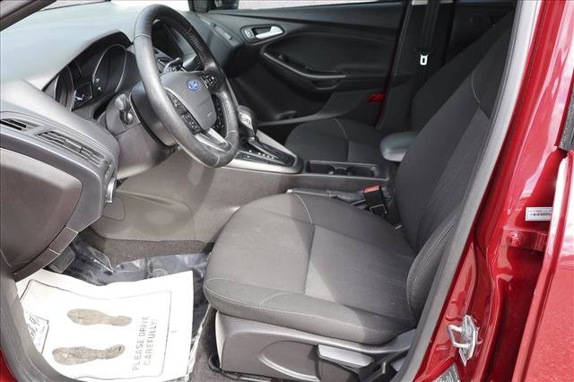 Used 2017 Ford Focus SEL w/ Winter Package FWD image 11