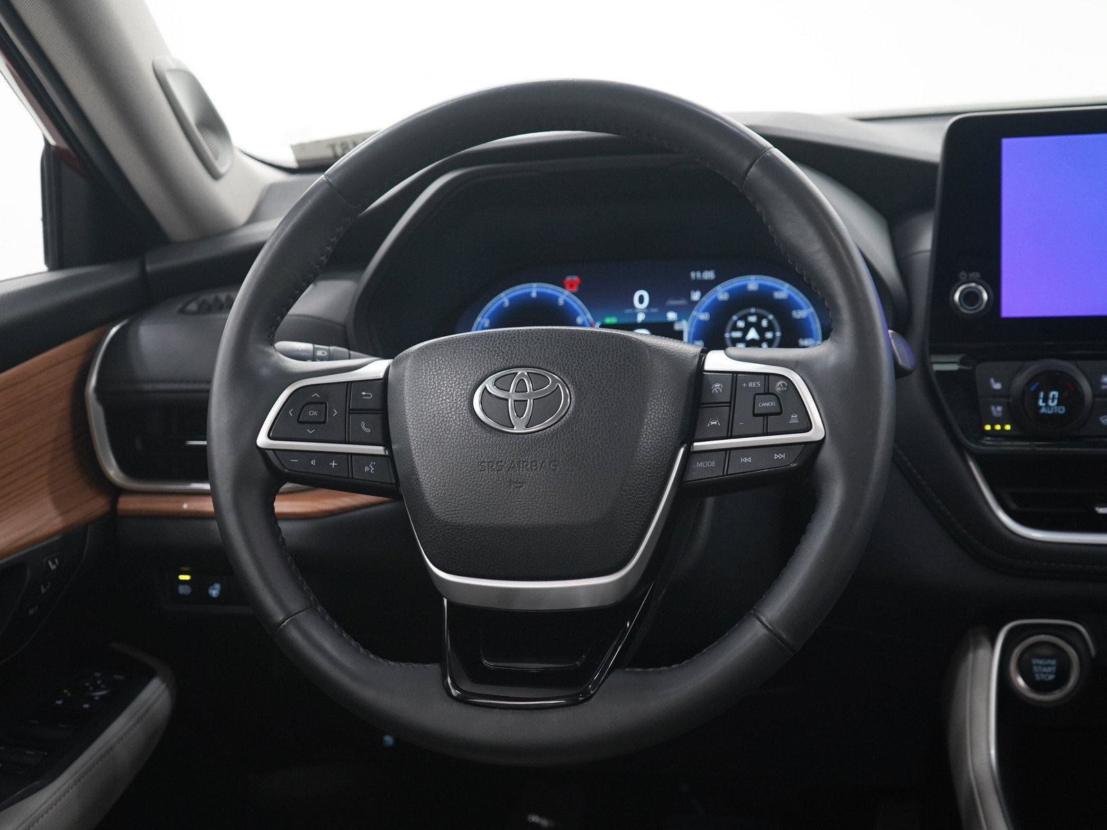 Used 2024 Toyota Grand Highlander AWD image 21