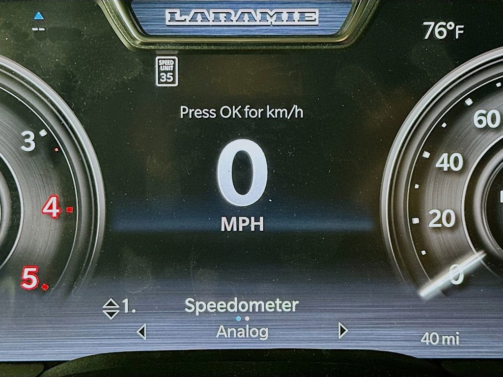 New 2026 RAM 2500 Laramie AWD/4WD image 11