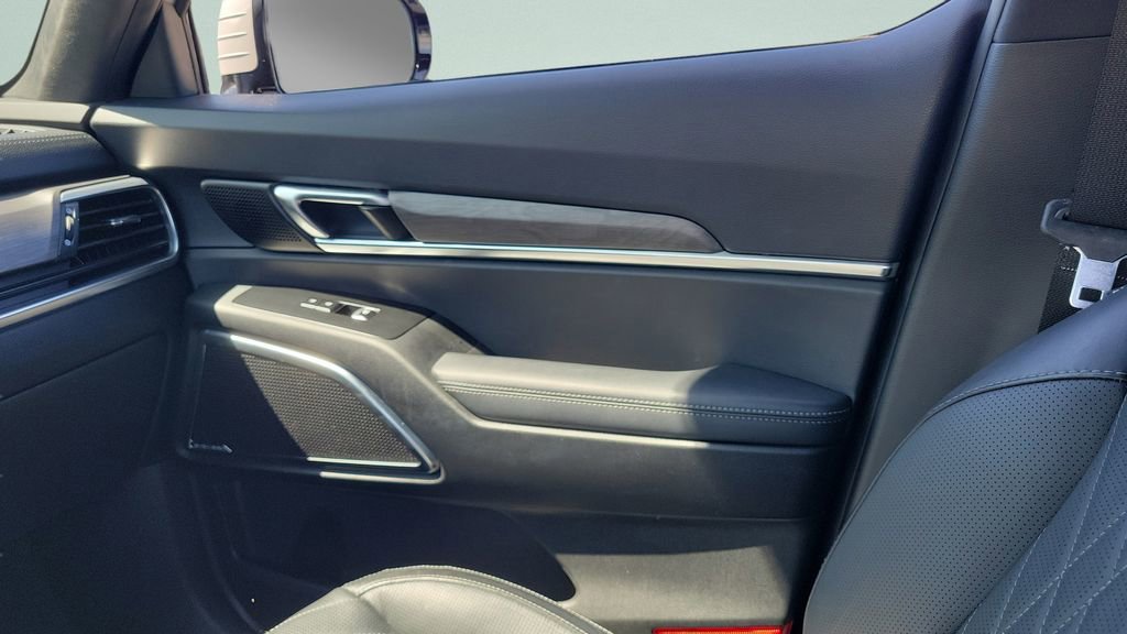 Used 2023 Kia Telluride SX Prestige X-Pro image 16