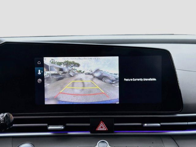 Used 2024 Hyundai Elantra SEL FWD image 13