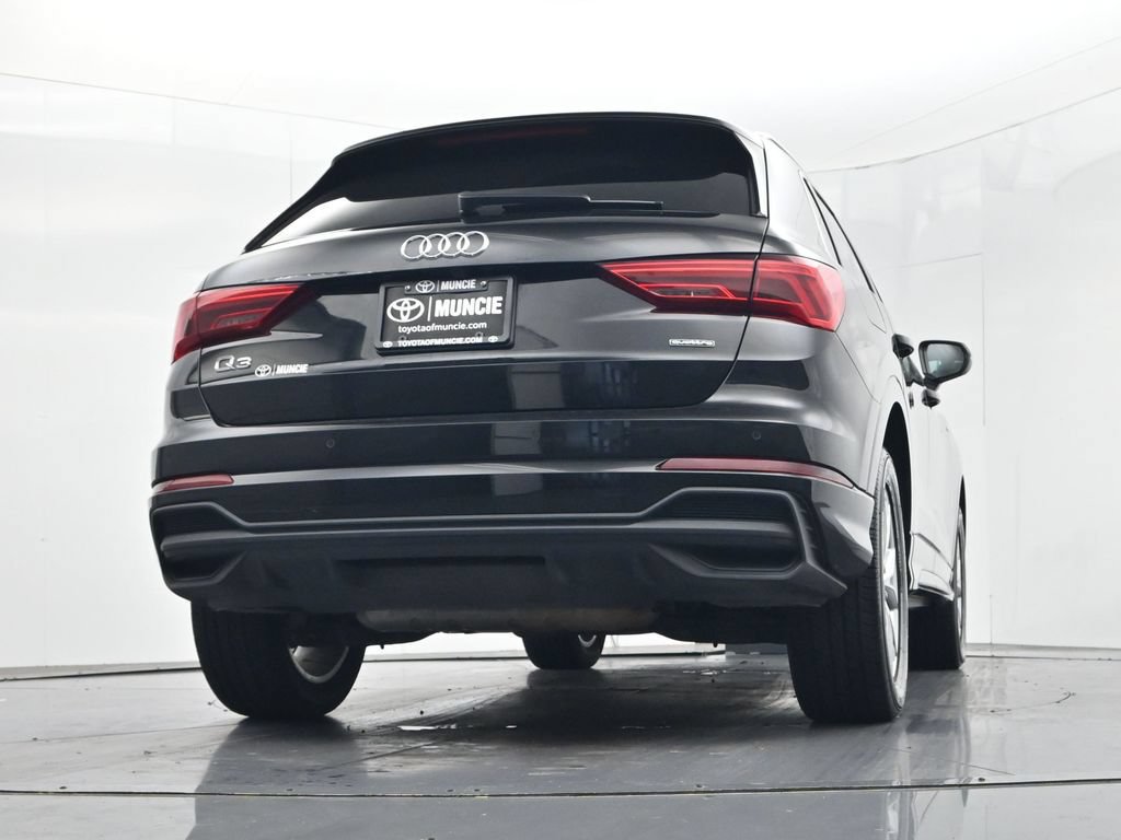 Used 2025 Audi Q3 2.0T Premium AWD/4WD image 41