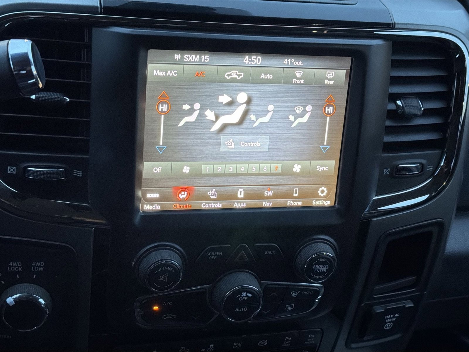 Used 2018 RAM 2500 Laramie w/ Sport Appearance Group image 21