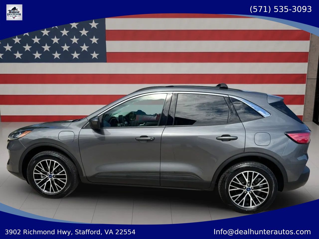 Used 2022 Ford Escape SEL w/ Class II Trailer Tow Package FWD image 9