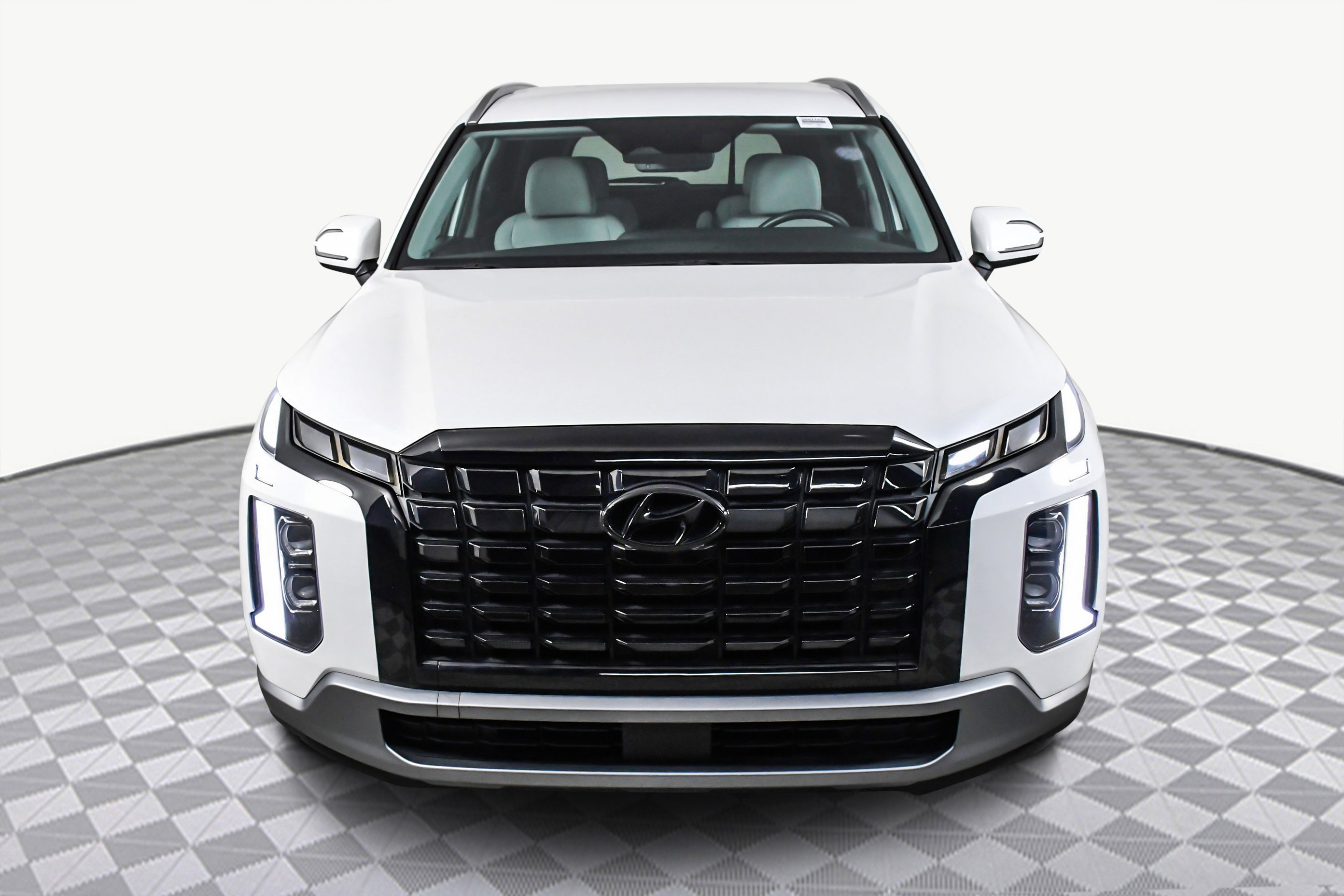 Used 2023 Hyundai Palisade SEL image 2
