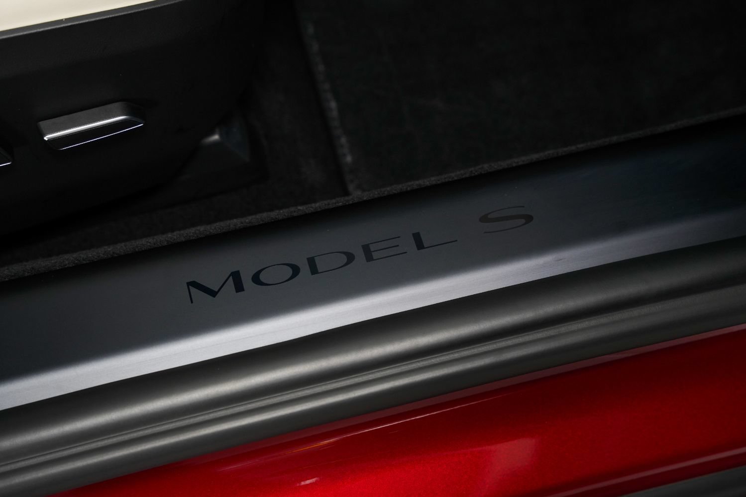 Used 2023 Tesla Model S Standard Range AWD/4WD image 29