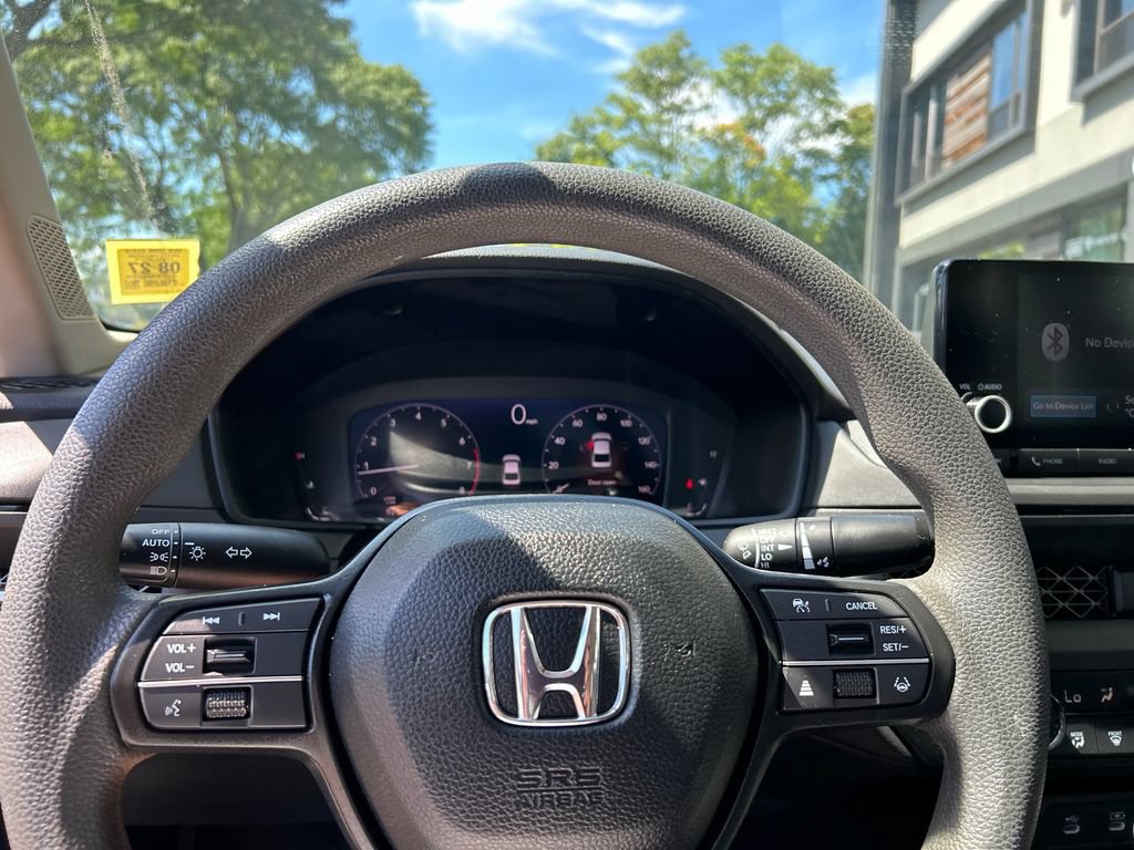 Used 2024 Honda Accord EX image 12