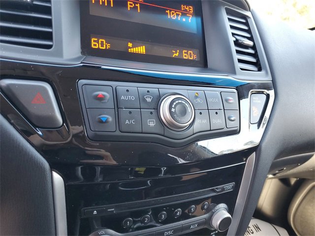 Used 2016 Nissan Pathfinder S image 21