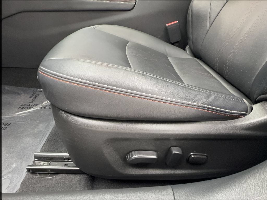 Used 2023 Nissan Altima 2.5 SR w/ SR Premium Package AWD/4WD image 21