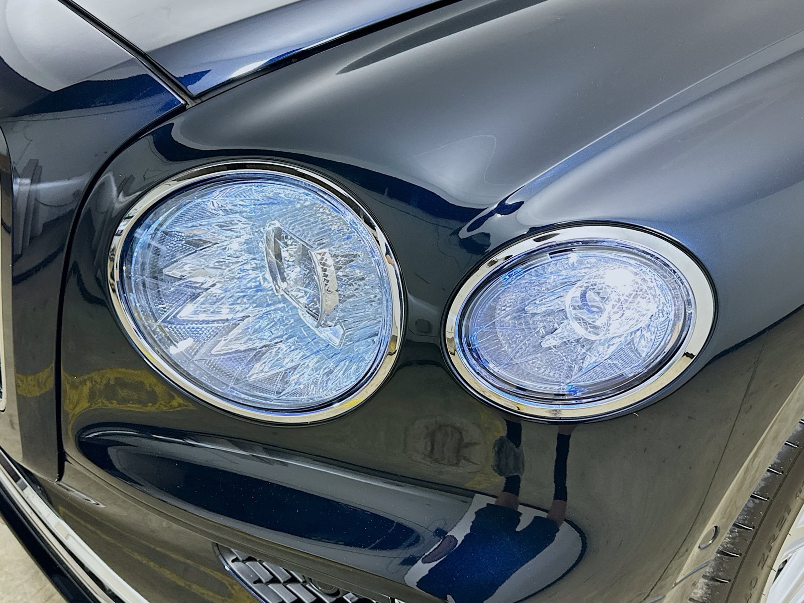 New 2026 Bentley Flying Spur V8 AWD/4WD image 55