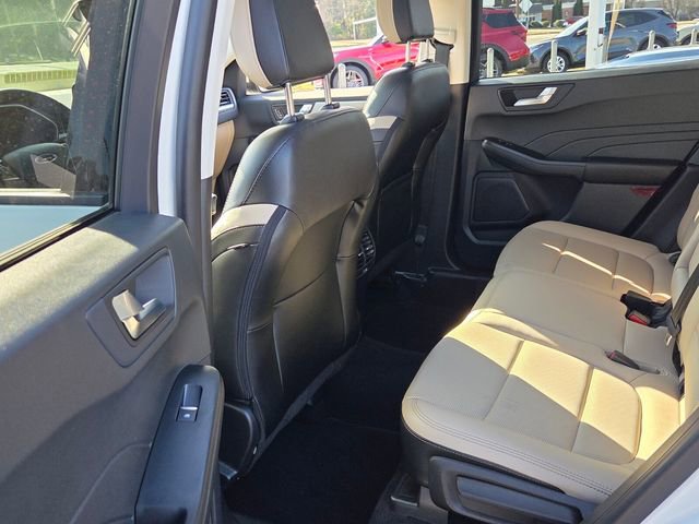 Certified 2022 Ford Escape SEL image 12