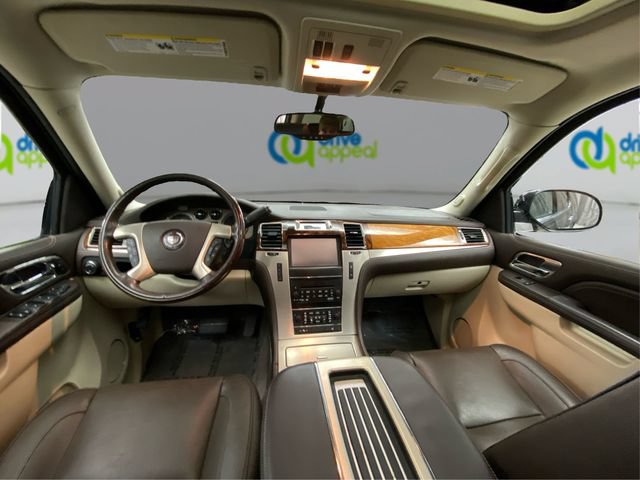 Used 2012 Cadillac Escalade ESV Platinum AWD/4WD image 30