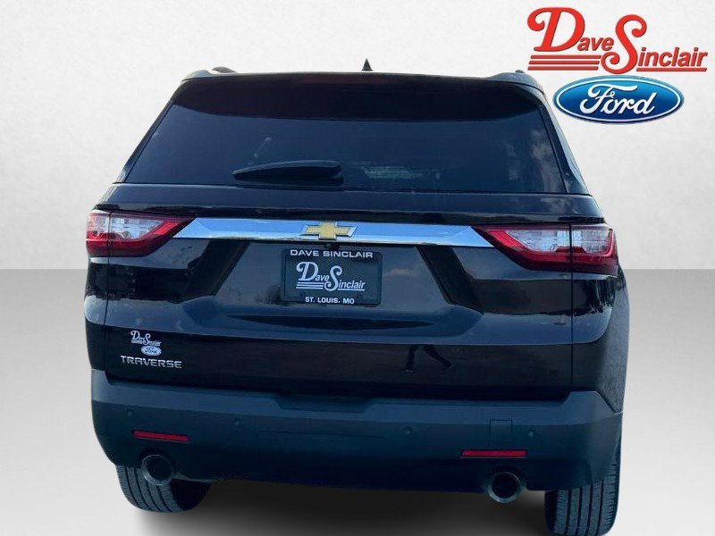 Used 2020 Chevrolet Traverse LT image 8