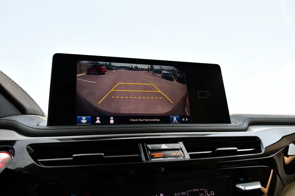 Used 2025 Acura MDX SH-AWD image 25