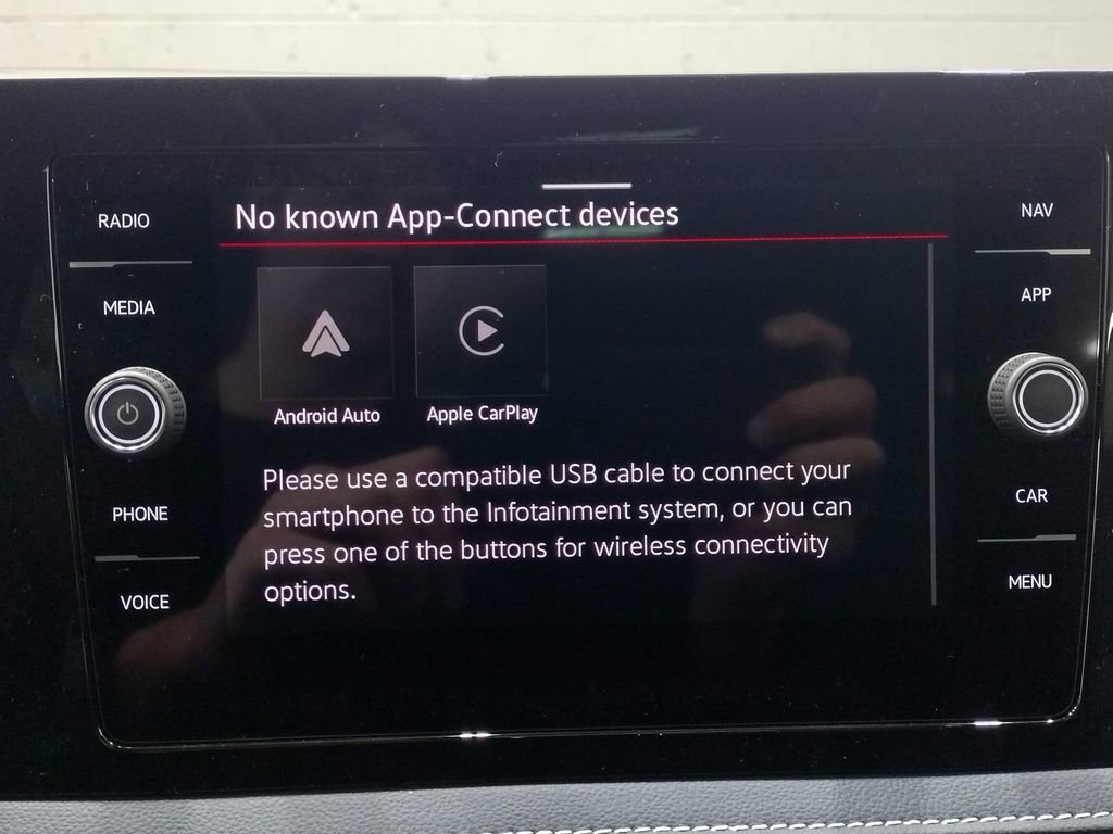 New 2026 Volkswagen Taos SEL AWD/4WD image 31