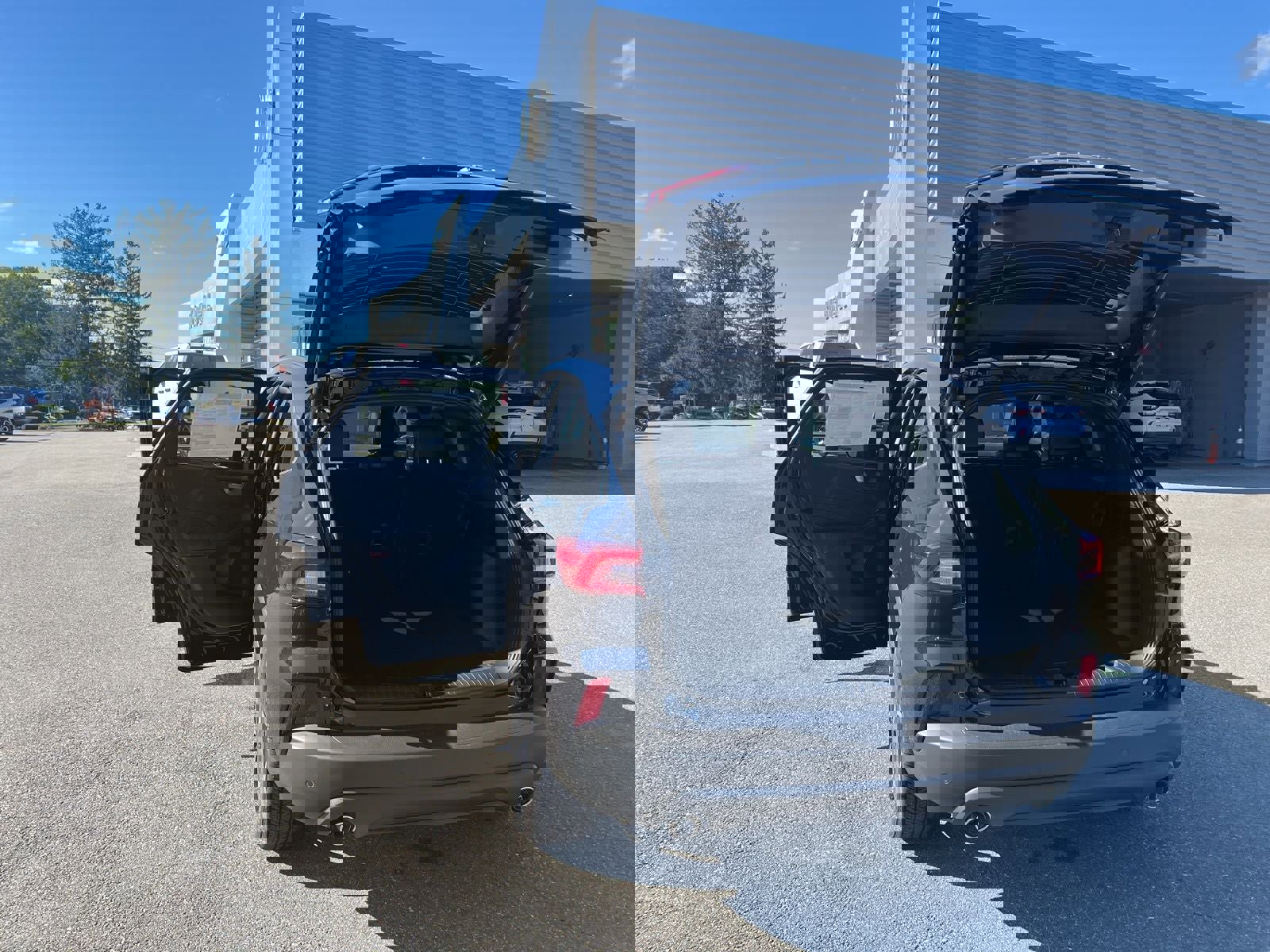 New 2025 Ford Escape ST-Line Elite w/ Tech Pack #1 image 8