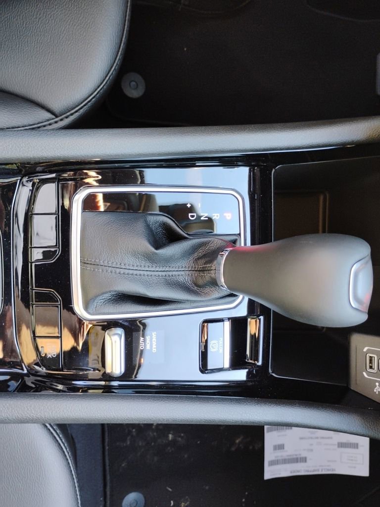 New 2026 Jeep Compass Latitude image 23