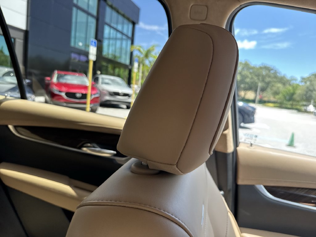 Used 2024 Cadillac XT6 Sport w/ Platinum Package AWD/4WD image 20