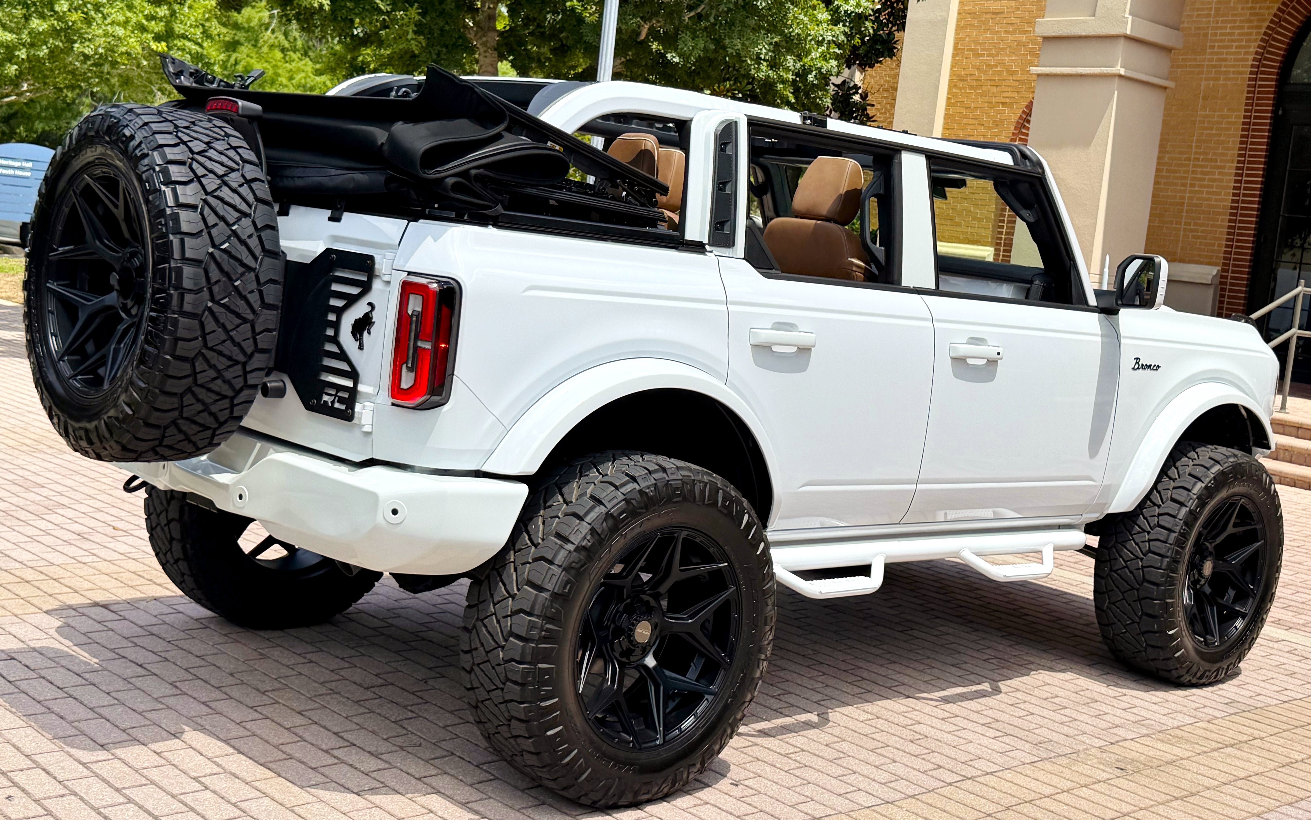 Used 2026 Ford Bronco Outer Banks AWD/4WD image 12