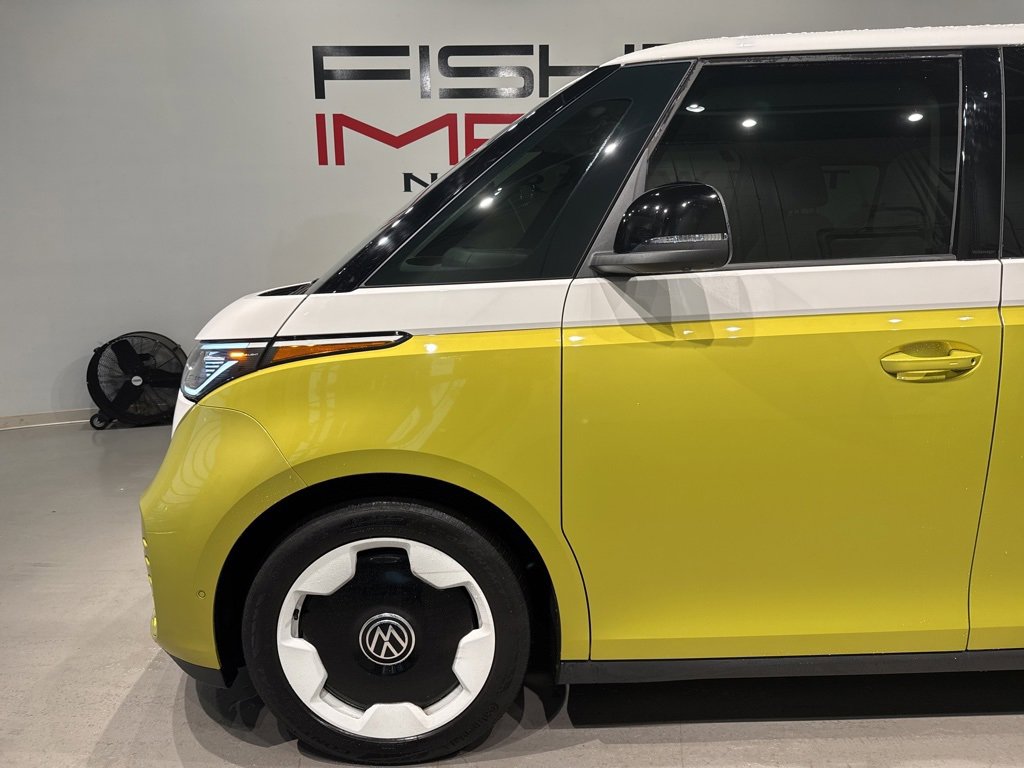 Used 2025 Volkswagen ID. Buzz 1st Edition image 6