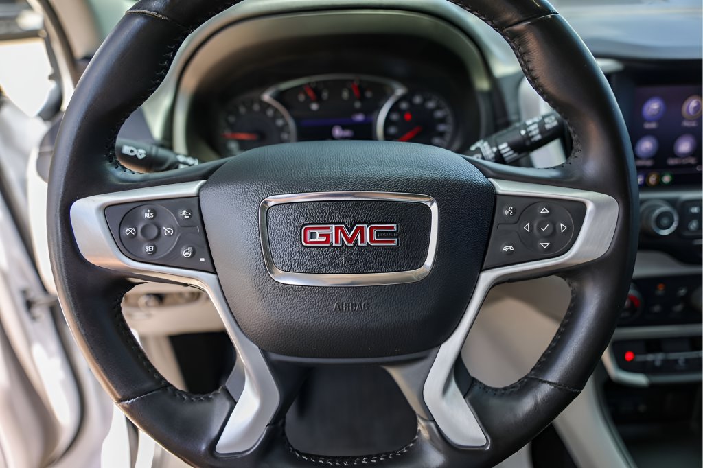 Used 2022 GMC Terrain SLT AWD/4WD image 15