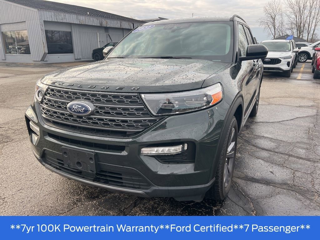 Used 2022 Ford Explorer XLT w/ Equipment Group 202A image 3