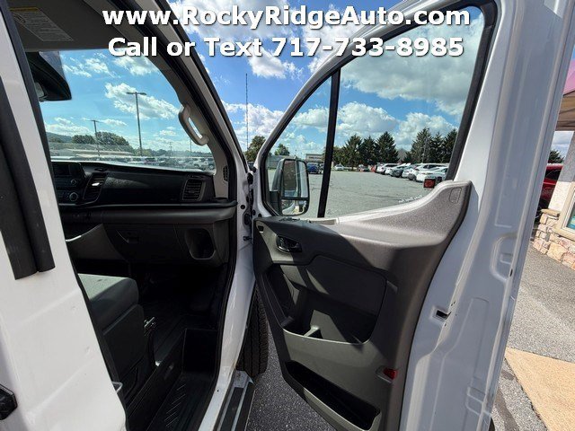 Used 2025 Ford Transit 250 Low Roof w/ Exterior Upgrade Package RWD image 27