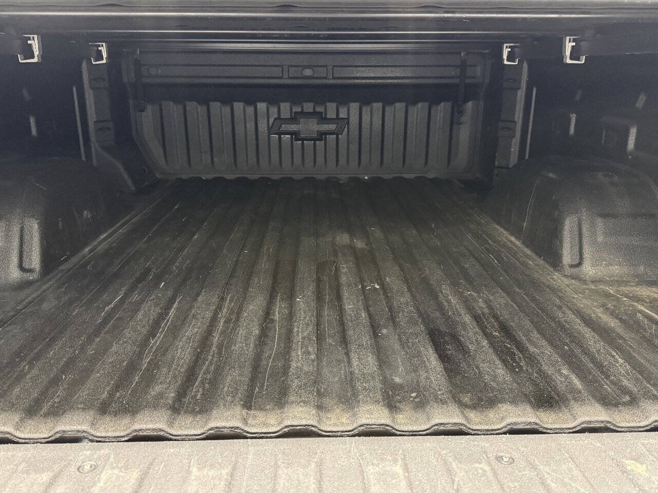 Used 2020 Chevrolet Silverado 1500 LT Trail Boss AWD/4WD image 19