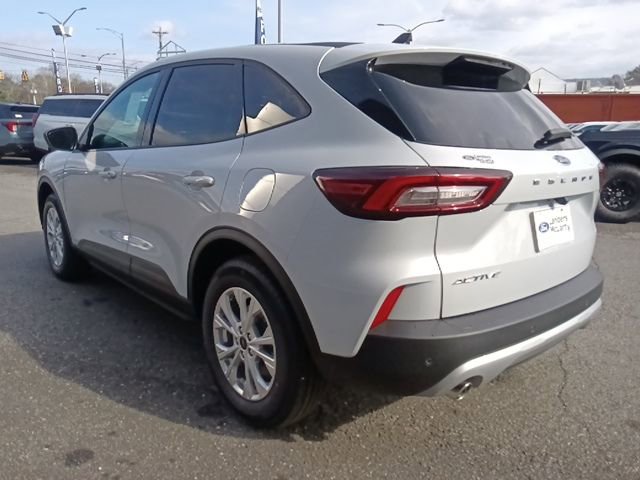 New 2026 Ford Escape Active w/ Tech Pack #1 FWD image 5