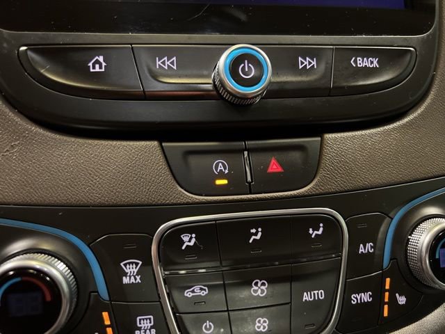 Used 2024 Chevrolet Malibu LT image 32