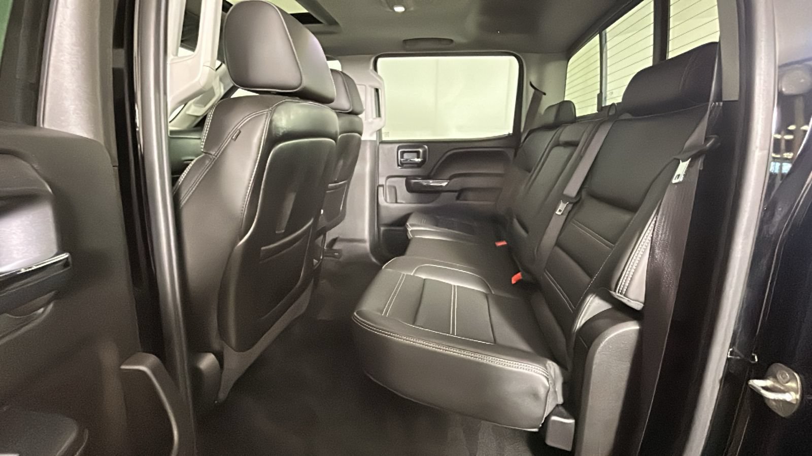 Used 2015 GMC Sierra 2500 Denali AWD/4WD image 29