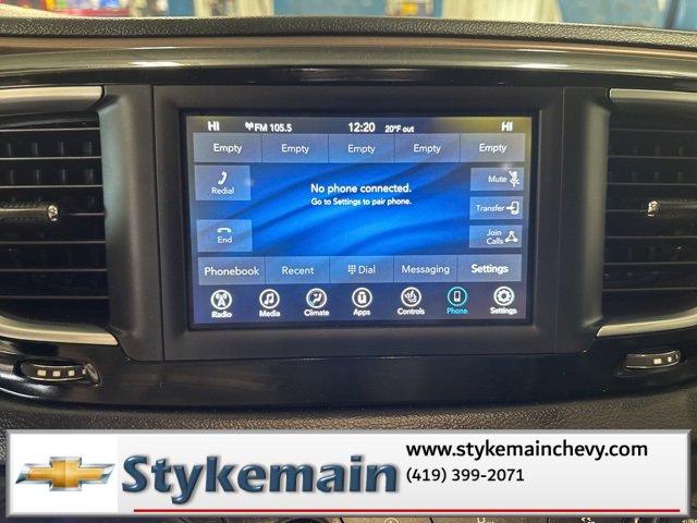 Used 2019 Chrysler Pacifica Touring-L image 27