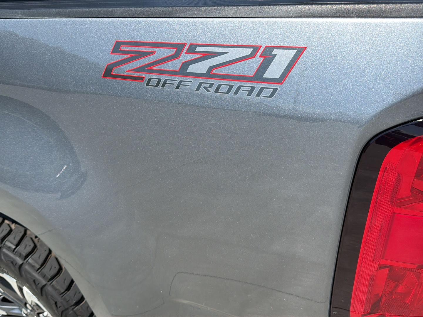 Used 2021 Chevrolet Colorado Z71 AWD/4WD image 26