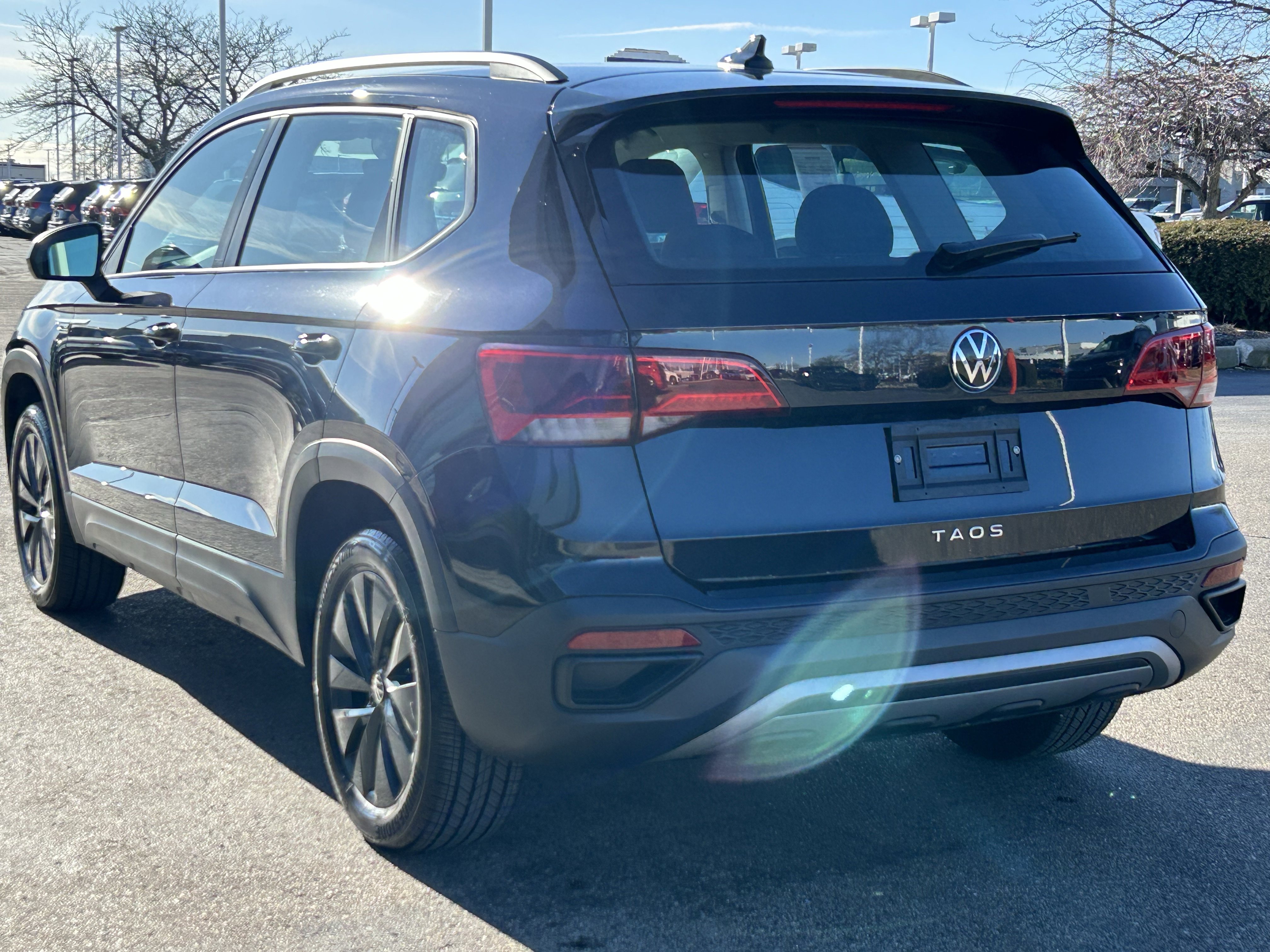 Certified 2024 Volkswagen Taos S image 5