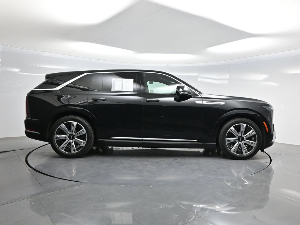 Used 2025 Cadillac Escalade IQ Luxury 2 w/ LPO, Premium Carpet Package AWD/4WD image 29