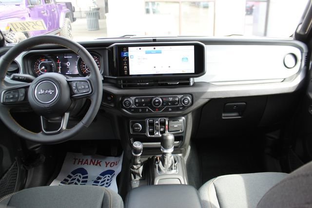 Used 2024 Jeep Wrangler Sport S image 10