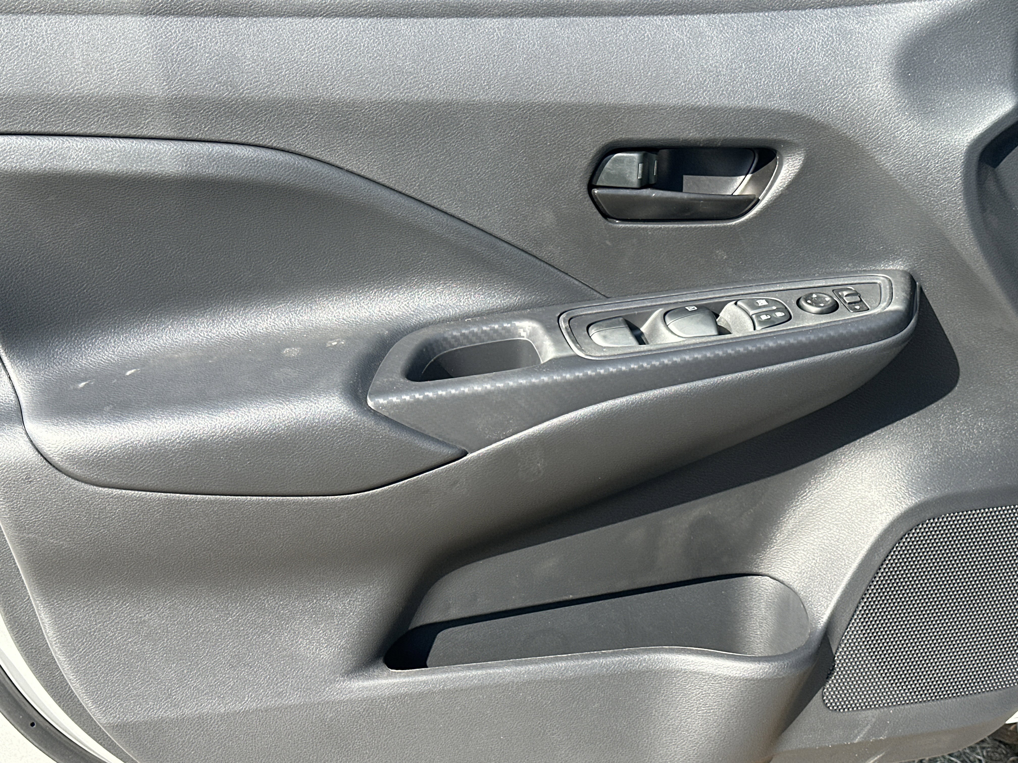 New 2025 Nissan Versa S w/ Trunk Package image 10