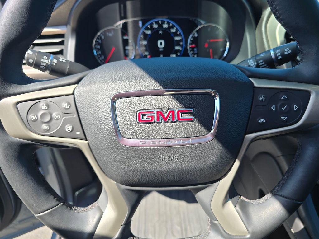Used 2023 GMC Acadia Denali w/ Denali Ultimate Package AWD/4WD image 22