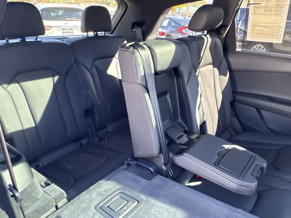 Used 2023 Audi Q7 3.0T Prestige image 28