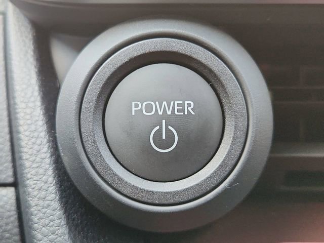 Used 2025 Toyota Prius Plug-In Hybrid FWD image 16