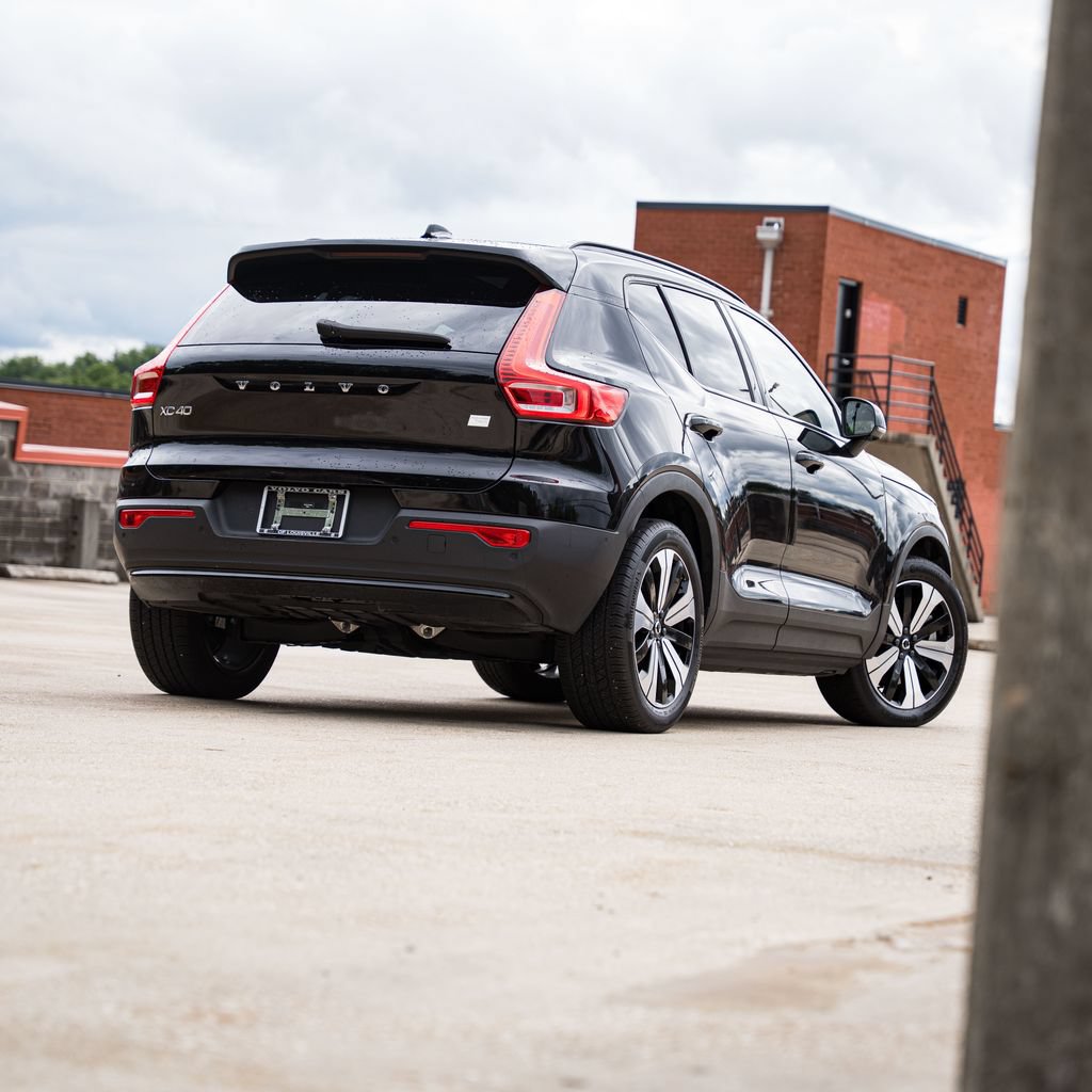 Certified 2023 Volvo XC40 Recharge Plus w/ Protection Package Premier AWD/4WD image 6