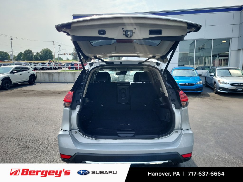 Used 2018 Nissan Rogue SL AWD/4WD image 13