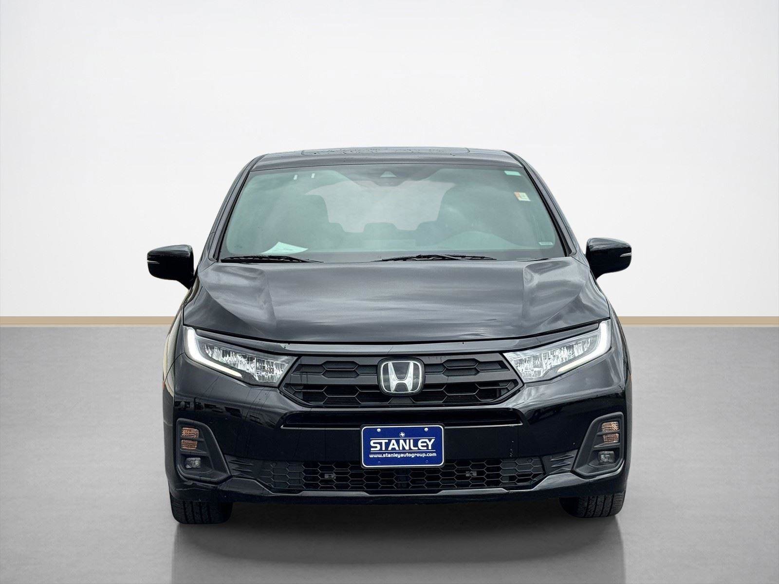 Used 2025 Honda Odyssey Sport-L image 2
