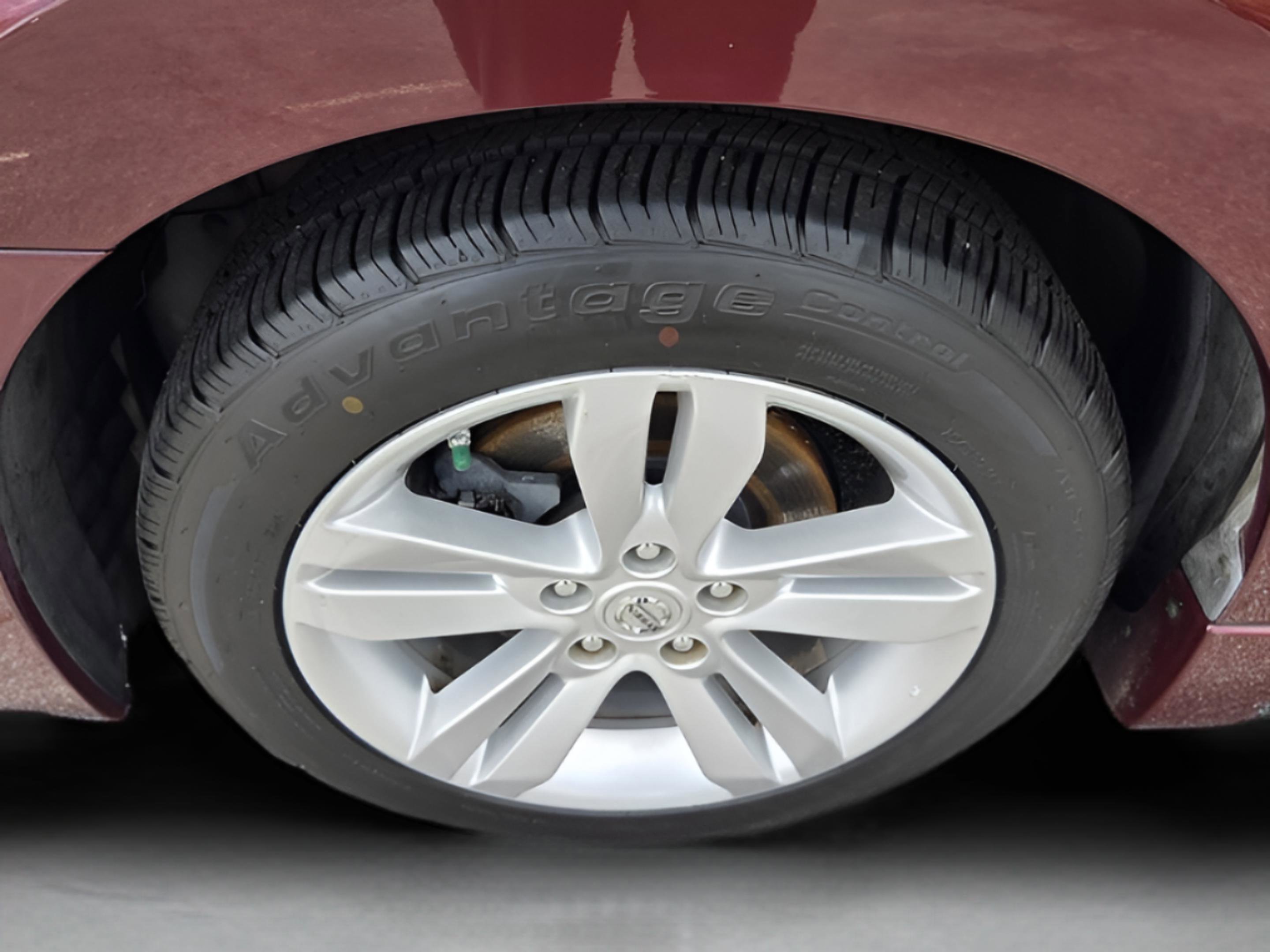 Used 2012 Nissan Altima 3.5 SR w/ Sport Pkg FWD image 31