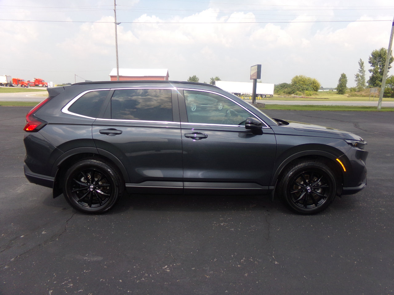 Used 2024 Honda CR-V Sport image 6