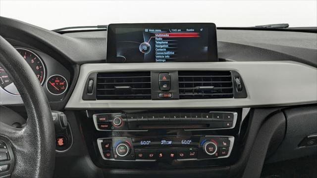 Used 2016 BMW 320i xDrive Sedan AWD/4WD image 29