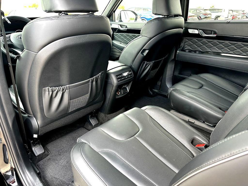 Used 2021 Hyundai Palisade Calligraphy image 22