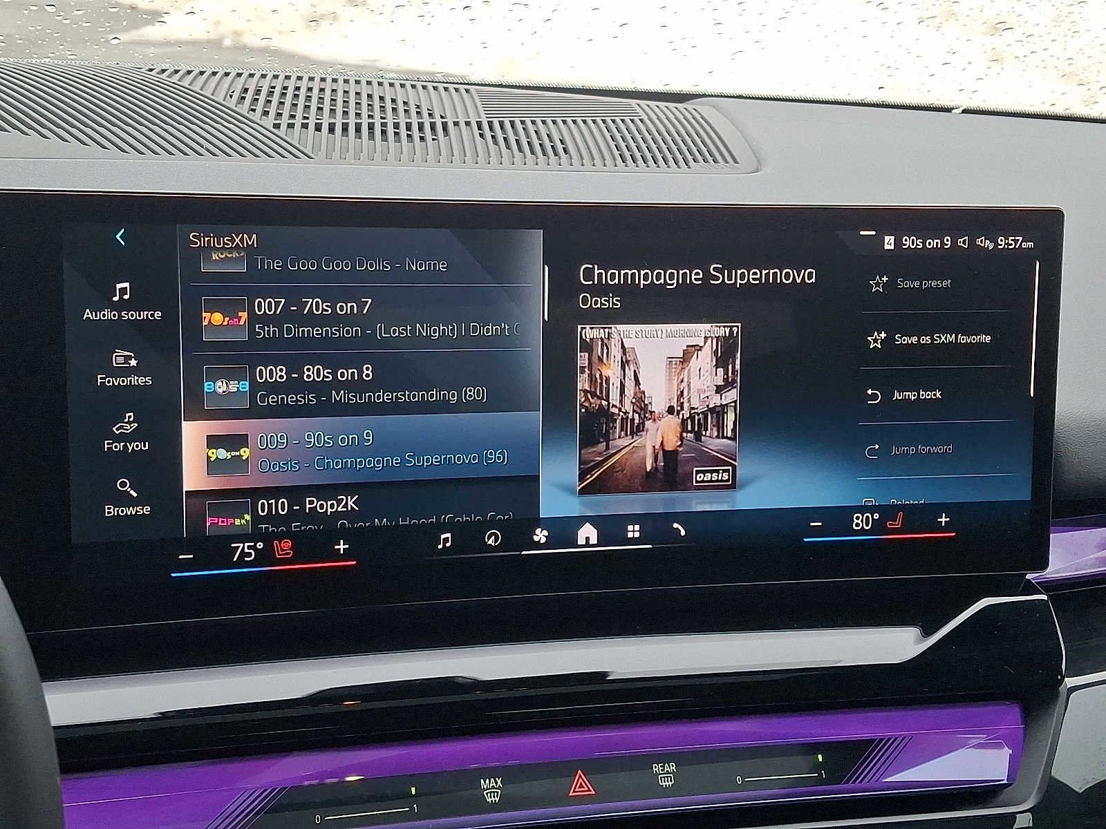 Used 2025 BMW i5 xDrive40 w/ Premium Package image 18