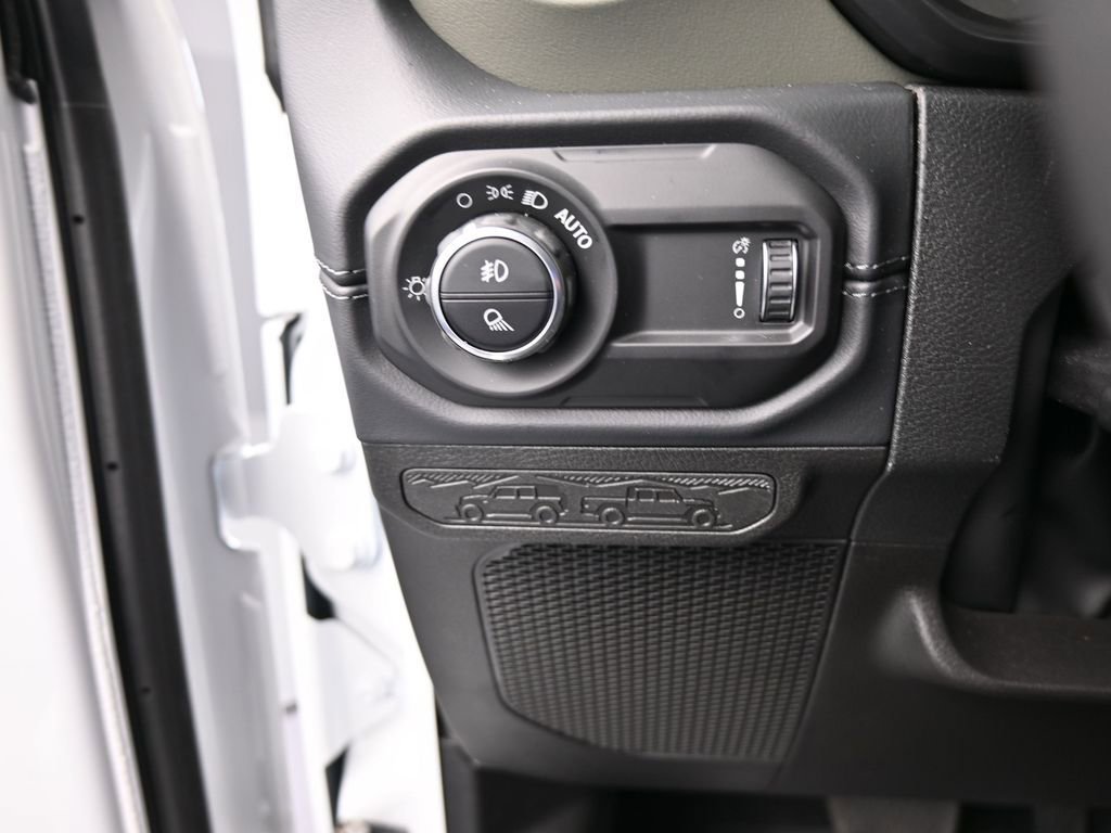 New 2026 Jeep Gladiator Mojave image 25