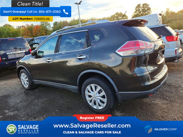 Used 2016 Nissan Rogue S w/ Appearance Package AWD/4WD image 3